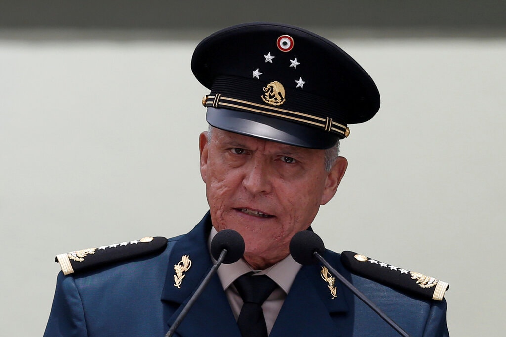 Cienfuegos está libre y la justicia está presa por la política